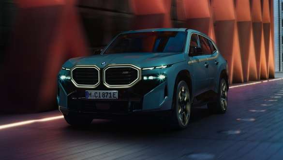 Exclusif, expressif, électrifié : le nouveau SUV Hybride Rechargeable premium BMW XM combine une présence impressionnante avec les hautes performances d'une BMW M et une technologie Hybride Rechargeable puissante de dernière génération.